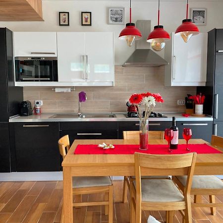 Nidi Del Faggio Rosso - Family Holiday Home Maresca ภายนอก รูปภาพ