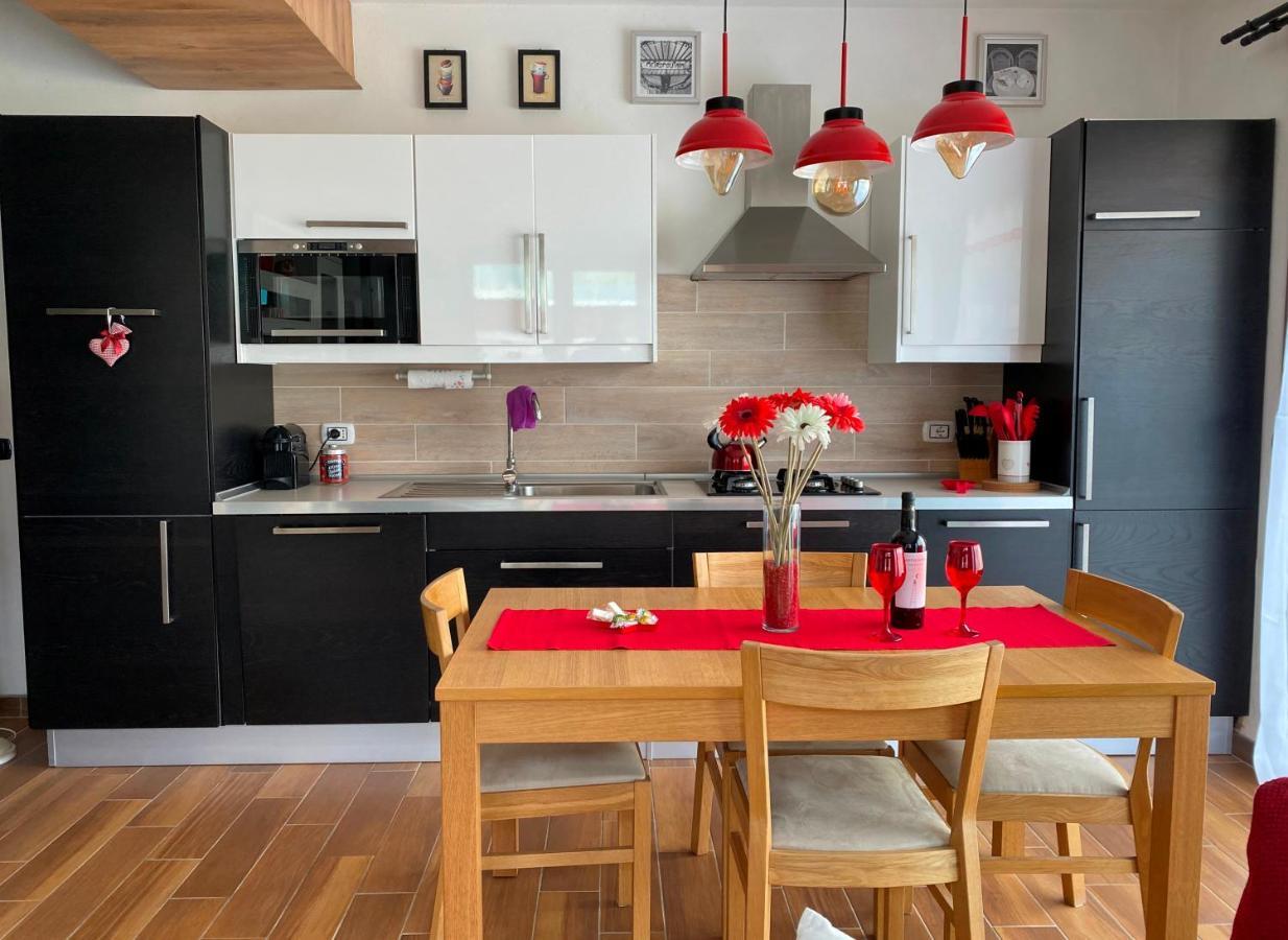 Nidi Del Faggio Rosso - Family Holiday Home Maresca ภายนอก รูปภาพ